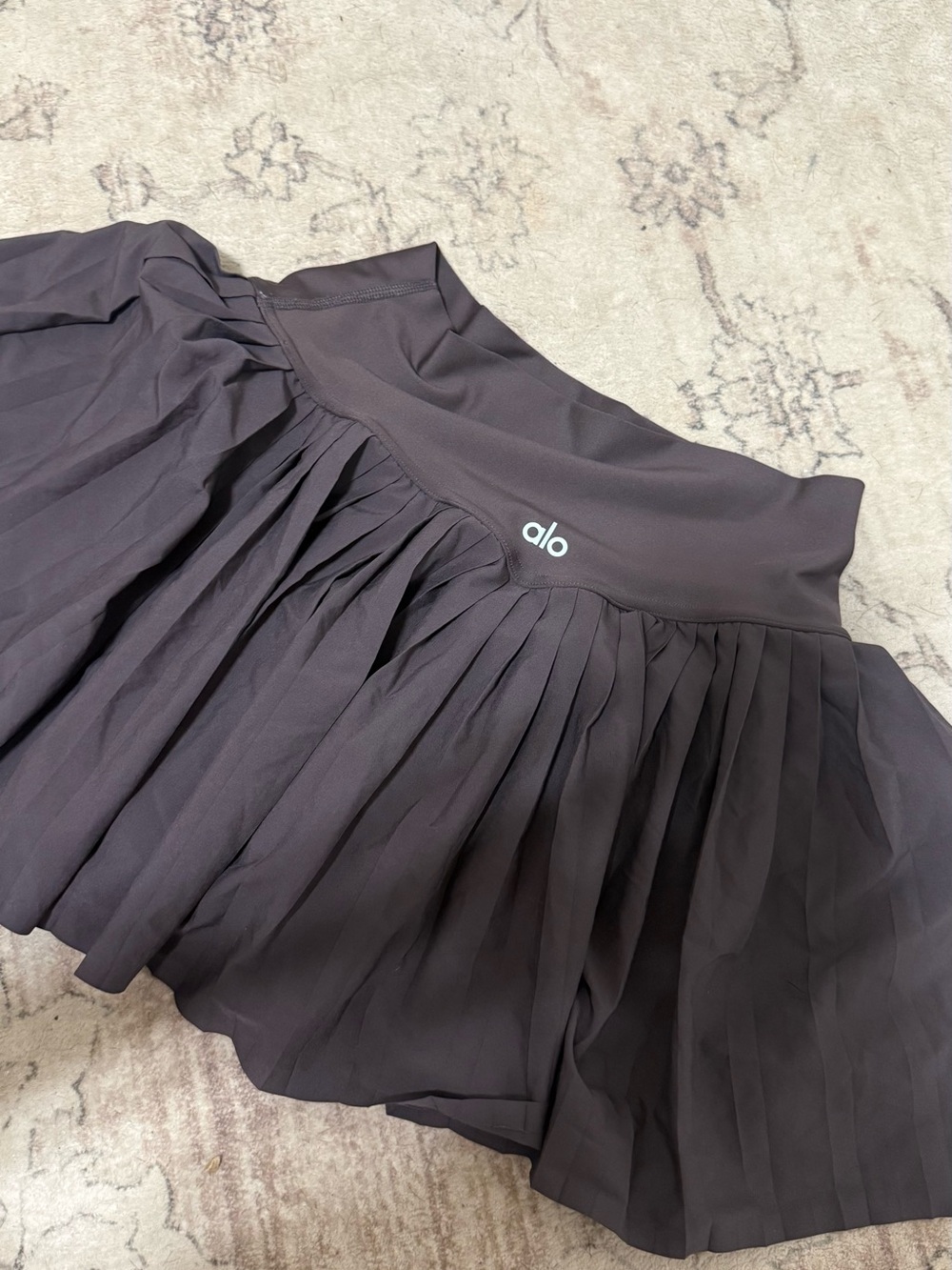 ALO Yoga Pleated Skirt